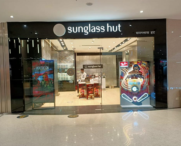 sunglass hut kawana 